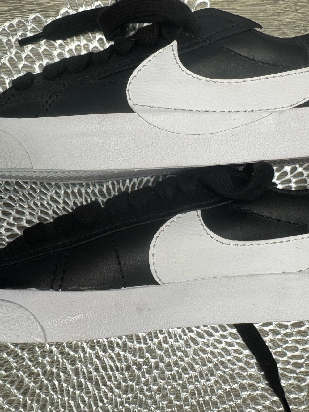 Women’s sz 9.5 Nike Blazer low77 Jumbo sneaker - Picture 7 of 7